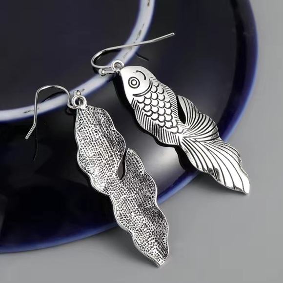 Vintage Style Bohemian Fish Shaped Drop Earrings Silver Plated| Holiday Gift - Picture 4 of 6
